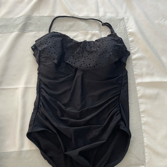 Merona Halter One Piece Bathing Suit Size XL - Picture 2 of 11